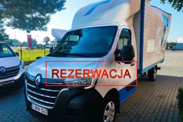 2.3 DCI 135 KM Kontener